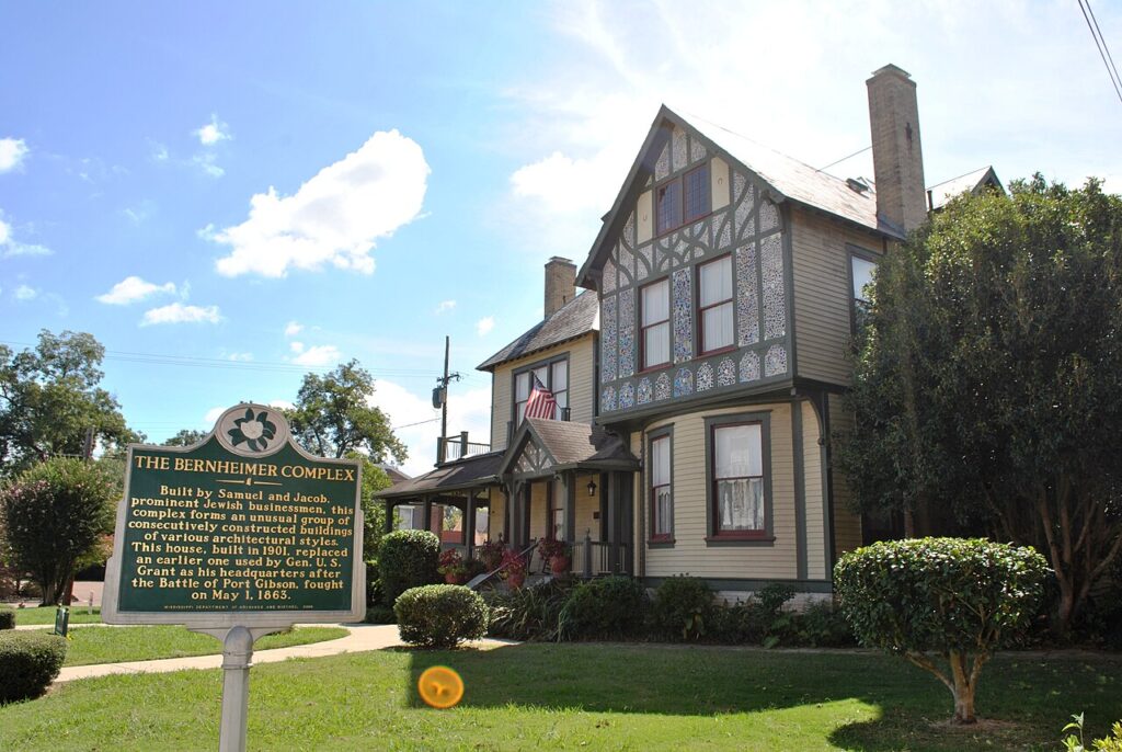Market Street-Suburb Ste. Mary Historic District-573